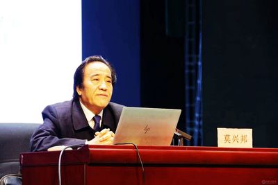 甘肅省“慈善隴原 健心甘肅”科普行動在蘭州現(xiàn)代職業(yè)學(xué)院啟動，700余名師生共享心理服務(wù)“盛宴”